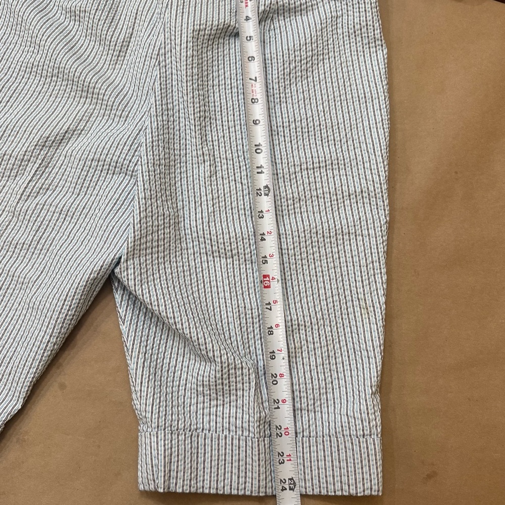 Judith Hart Seersucker Striped Blue, White, and Black Shorts Size 16 - Picture 8 of 14